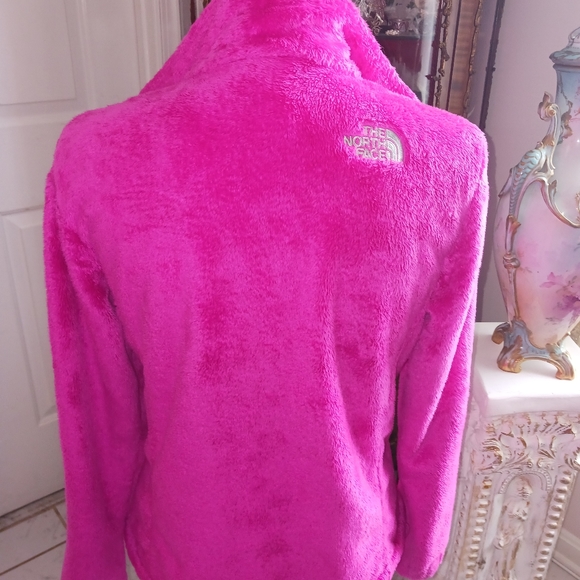 North face small hot pink fuzzy winter jacket - Picture 2 of 9
